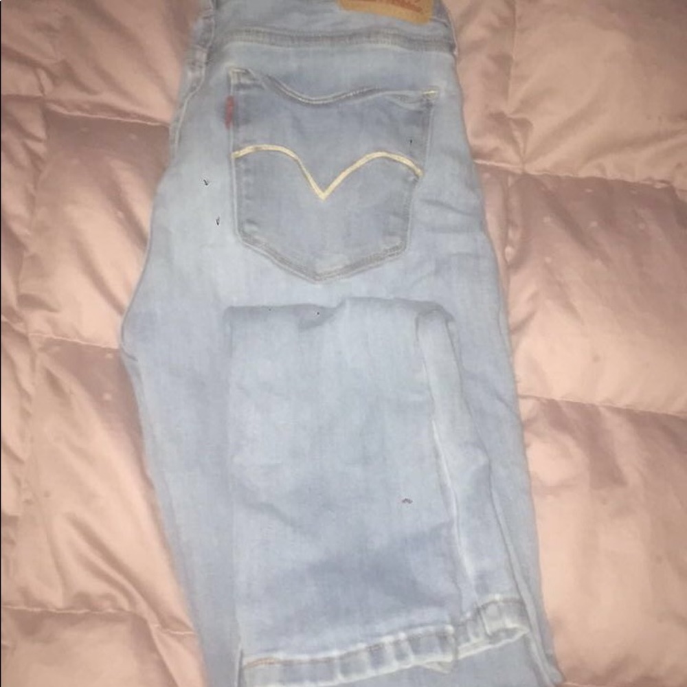 Levi skinny jeans